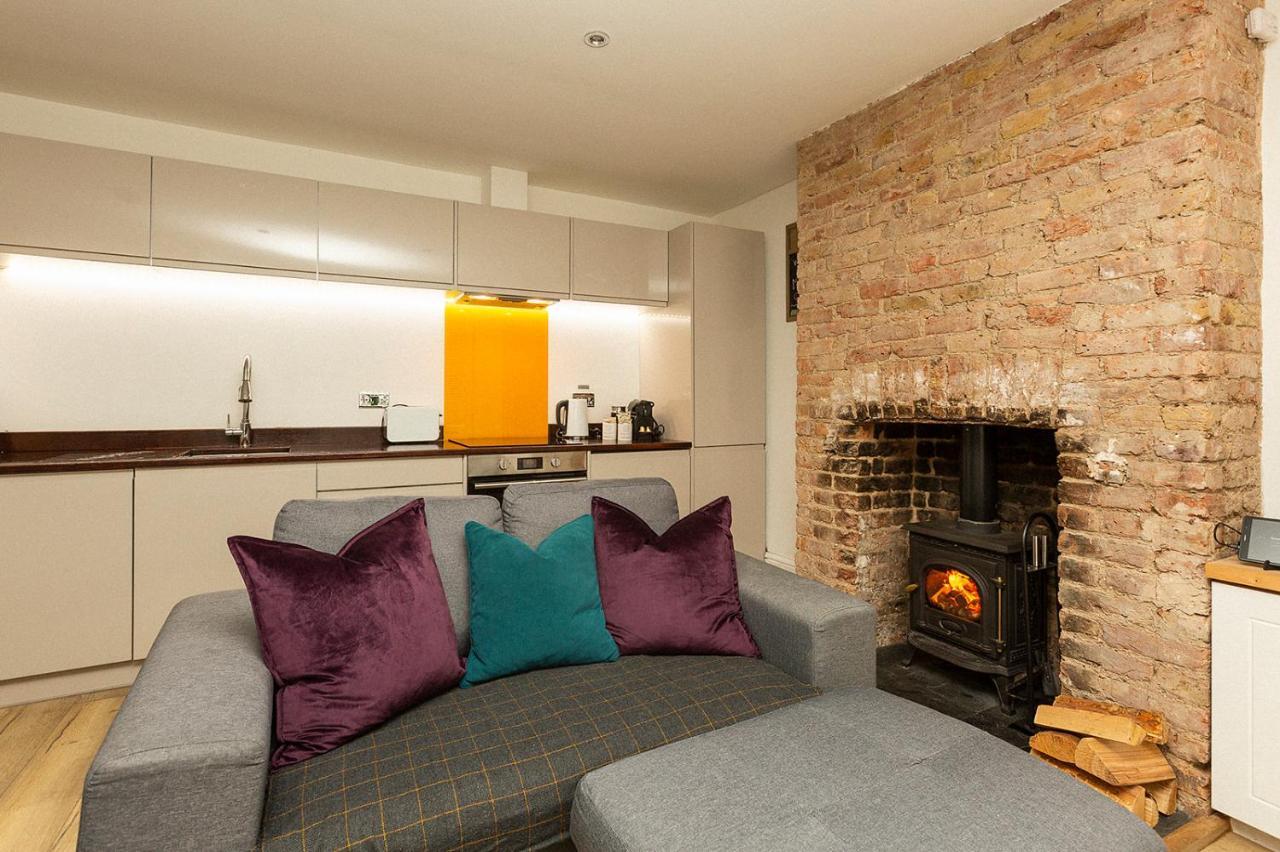 Stylish & Cosy Margate Escape With Hot Tub And Log Burner Dogs Welcome Экстерьер фото