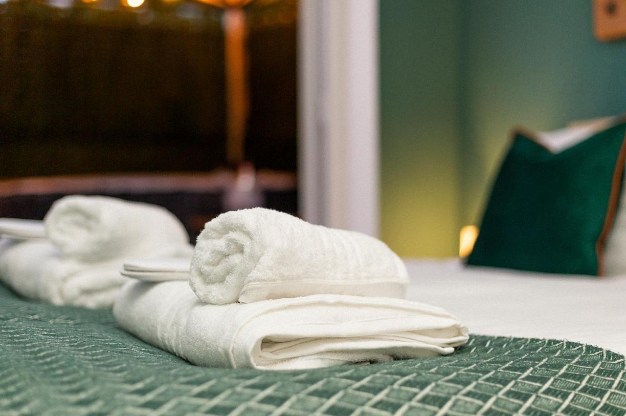 Stylish & Cosy Margate Escape With Hot Tub And Log Burner Dogs Welcome Экстерьер фото